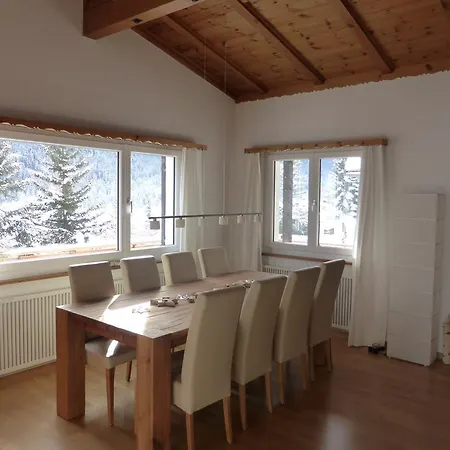 Chalet Crestannes * Davos